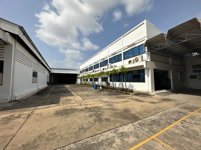 ให้เช่าพื้นที่ เป็นโรงงานเก่า เนื้อที่ 6 ไร่ 3 งาน ซอยลาซาล 49 