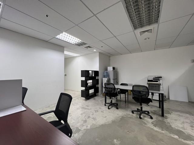 C3937 ให้เช่าพื้นที่สำนักงาน 103 ตรม. อาคารเมเจอร์ ทาวเวอร์ พระราม 9 - รามคำแหง พร้อมเฟอร์นิเจอร์ ใกล้แอร์พอร์ตลิ้งก์รามคำแหง