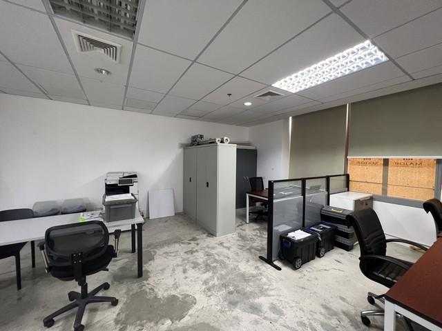 C3937 ให้เช่าพื้นที่สำนักงาน 103 ตรม. อาคารเมเจอร์ ทาวเวอร์ พระราม 9 - รามคำแหง พร้อมเฟอร์นิเจอร์ ใกล้แอร์พอร์ตลิ้งก์รามคำแหง