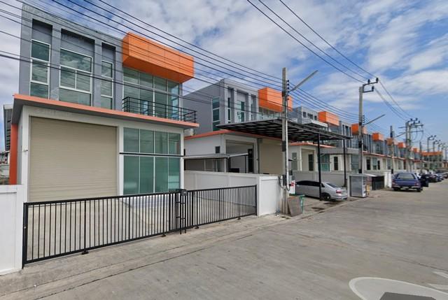 ให้เช่าโกดังพร้อมออฟฟิศ พื้นที่ใช้สอย 500 ตารางเมตร บางขุนเทียน เทียนทะเล ถนนพระราม2 