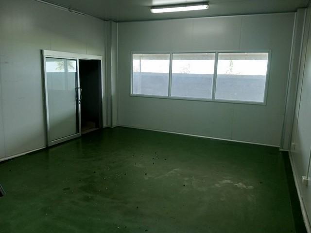 ให้เช่าโกดังห้องเย็น พื้นที่ใช้สอย 1,800 ตรม. และ 2,700 ตรม. ถนนธัญบุรี-วังน้อย ตำบลคลองเจ็ด อำเภอคลองหลวง ปทุมธานี 