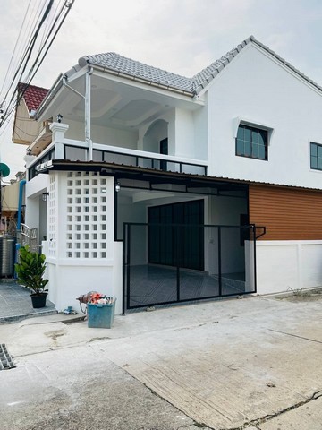 เปิด​จอง​ หมู่บ้าน​กานต์มณี ถนนบางกรวย-ไทรน้อย บ้านหลังมุมถนนเมน ทำเลค้าขาย