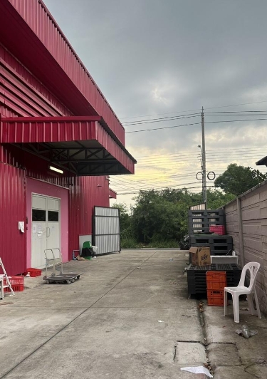 ให้เช่าโกดัง 582 ตรม ย่านสายไหม ลำลูกกา สุขาภิบาล5 ใกล้BTSคูคต เหมาะสำหรับเก็บสินค้า , กระจายสินค้า , ทำออฟฟิศ