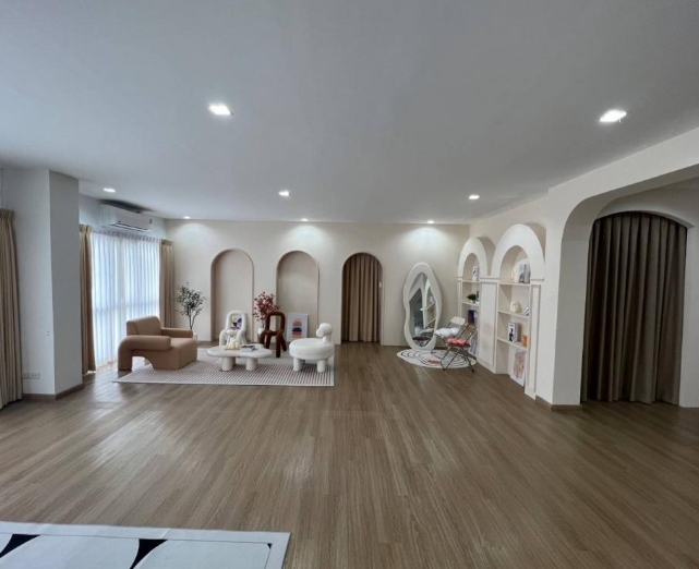 ให้เช่าอาคาร3 ชั้น พระราม9 ซอย60 สวนหลวง  ใกล้ห้างเดอะไนน์พระราม9 เหมาะทำสำนักงาน พื้นที่ 647 ตรม