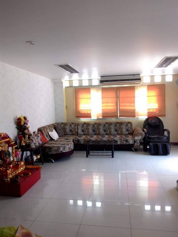 ขายโรงงานพร้อมบ้าน  :     บางขุนเทียน กรุงเทพมหานคร