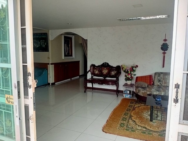 ขายโรงงานพร้อมบ้าน  :     บางขุนเทียน กรุงเทพมหานคร