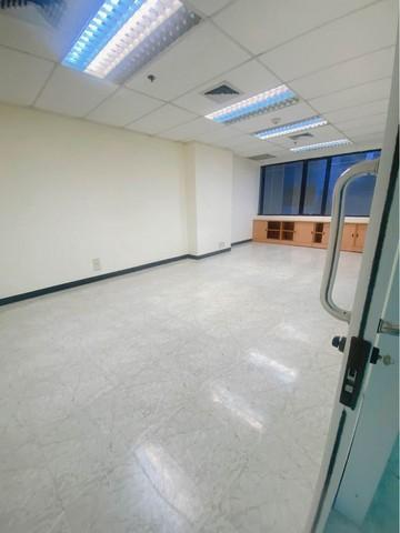 BH2510 ให้เช่าสำนักงานพื้นที่ใช้สอย 280 ตรม.ห่างBTSอโศกประมาณ 800 เมตร เหมาะทำออฟฟิศ 