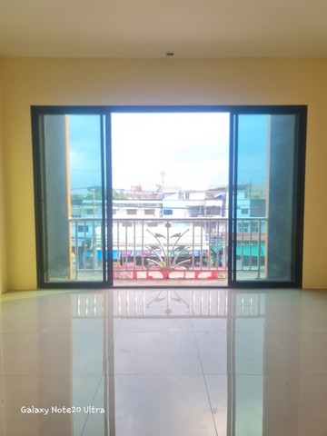 ขาย โฮมออฟฟิศ ใจกลางเมืองปทุมธานี Renovate ใหม่สวยๆ ราคาเพียง 8.5 ลบ. ทำเลดีมากติดถนน 6 เลน มีที่จอดรถ