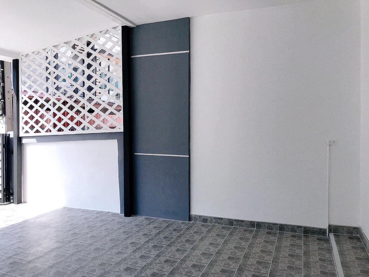 ขายทาวน์โฮม บ้านเลขที่88/48 บางกรวย บางกรวย นนทบุรี หมู่บ้าน กัสโต้ ปิ่นเกล้า-จรัญสนิทวงศ์ 20.7ตารางวา บ้านหันหน้าทางทิศตระวันออก 