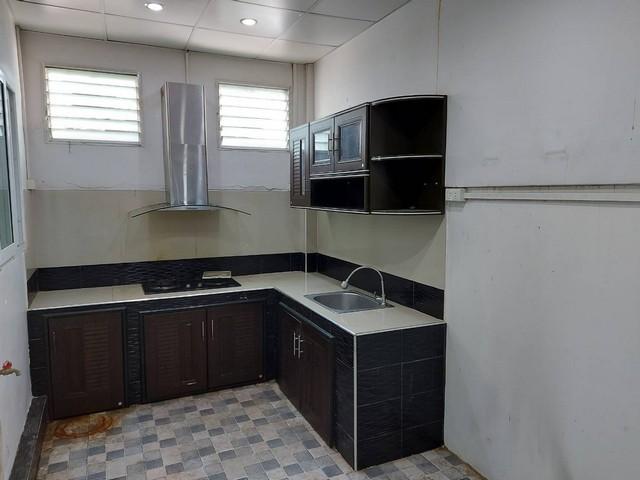 C3972 ขายทาวน์โฮม 3 ชั้น โครงการบ้านกลางเมือง โชคชัย 4 ซอย 50 ย่านโชคชัย 4