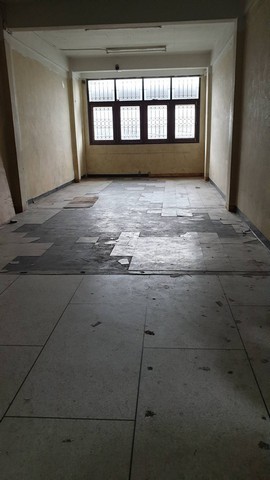 ขาย / ให้เช่า สำหรับเป็นสำนักงานใกล้เยาวราช ย่านวงเวียน 22 ตึกแถว 2 คูหา 5.5 ชั้น