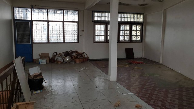 ขาย / ให้เช่า สำหรับเป็นสำนักงานใกล้เยาวราช ย่านวงเวียน 22 ตึกแถว 2 คูหา 5.5 ชั้น