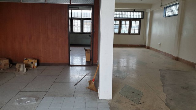 ขาย / ให้เช่า สำหรับเป็นสำนักงานใกล้เยาวราช ย่านวงเวียน 22 ตึกแถว 2 คูหา 5.5 ชั้น