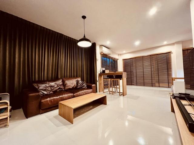 ให้เช่าบ้านเดี่ยว  ถ. บางแวก โครงการ Life Bangkok Boulervard ราชพฤกษ์-จรัญ 13 บางแวก พื้นที่ใช้สอย 210 ตร.ม. 4 ห้องนอน 3 ห้องน้ำ 