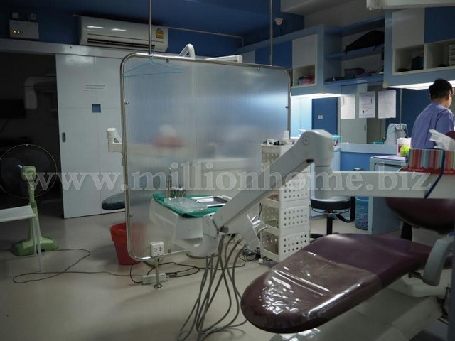 ขายอาคารพาณิชย์ 5 ชั้น พร้อมผู้เช่า ริมถนนรามคำแหง 27 ใกล้ MRT สถานีรามคำแหง