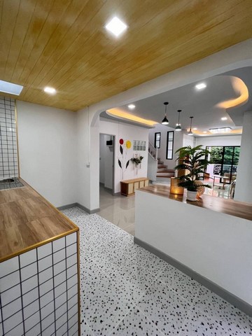 หมู่บ้านวรารักษ์ รังสิต คลอง3 หน้าบ้าน​หันทางทิศ​เหนือ​