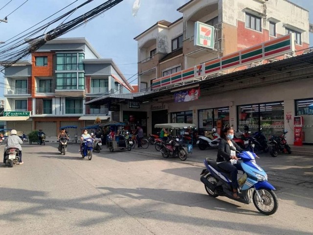 ขายที่ดินแปลงงาม        :              สัตหีบ ชลบุรี