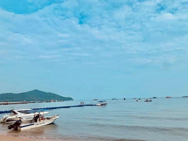 ขายที่ดินแปลงงาม   :                  สัตหีบ ชลบุรี