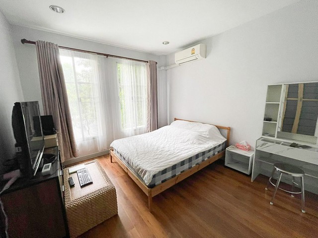 รหัสC5888  ให้เช่าทาวน์โฮม 3ชั้น หลังมุม บ้านกลางกรุงแกรนด์เวียนนา พระราม3 ตกแต่งสวยพร้อมอยู่