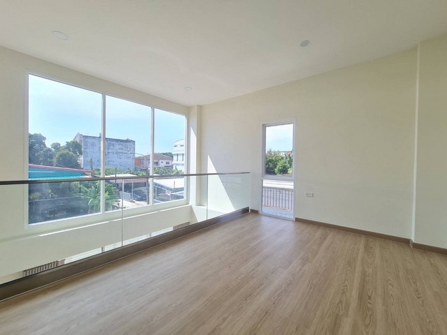 รหัสC5884 ขายทาวน์โฮม 3ชั้น ลาดพร้าว 71 นาคนิวาส สังคมสงเคราะห์ ใกล้ CENTRAL EASTVILLE