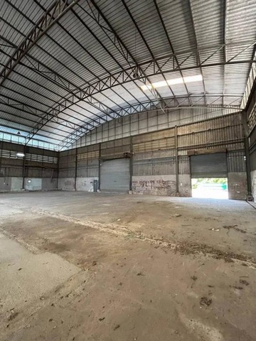 ให้เช่าโกดังพร้อมสำน้กงาน บนเนื้อที่ 8 ไร่ ถนน พุทธมณฑลสาย 4 สามพราน นครปฐม