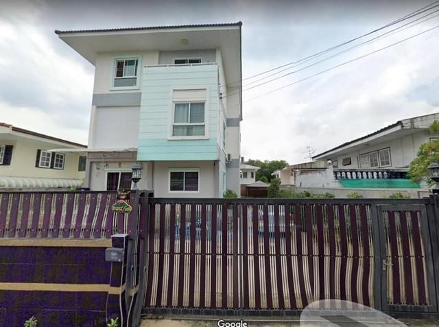 ขายบ้านเดี่ยว 3 ชั้น ซอยลาดพร้าว 87 ใกล้รถไฟฟ้าสายสีเหลือง เดินทางสะดวก