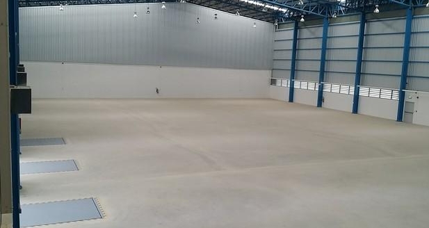 ให้เช่าโกดัง คลังสินค้า  ถนนบางนาตราด กม 19 พื้นที่ 2,880 ตรม. 