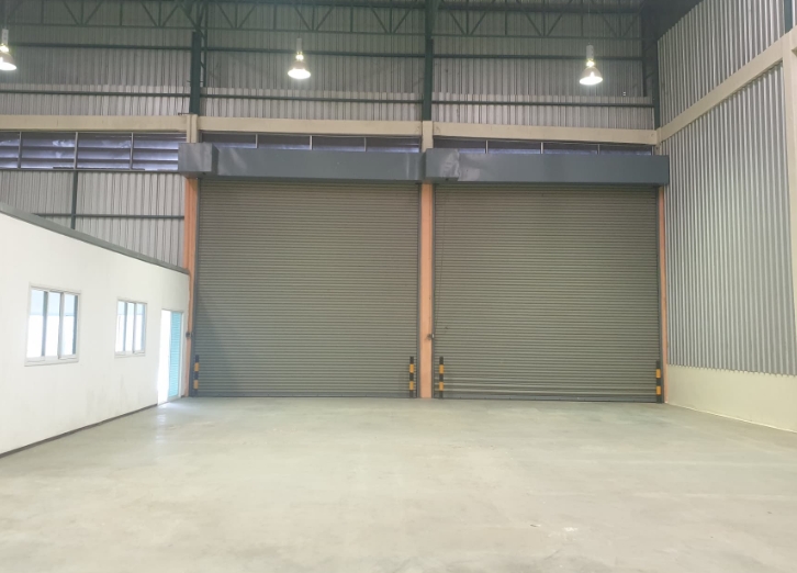 ให้เช่า โกดัง คลังสินค้า ใกล้ด่านเก็บเงิน คีรีย์ บางพระ ศรีราชา ชลบุรี ติดถนนมอเตอร์เวย์ ขนาด 450 และ335 ตรม