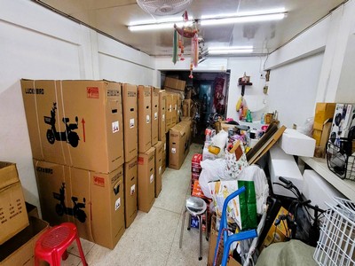 รับค่าเช่าไม่ต่ำกว่าปีละ 2.4 ล้าน เซ้งด่วน!! ตึกแถว 4 ชั้นครึ่ง 2 คูหา ถนนมหาจักร เสือป่า คลองถม แหล่งการค้า คนพลุกพล่าน เหมาะทำค้าขาย