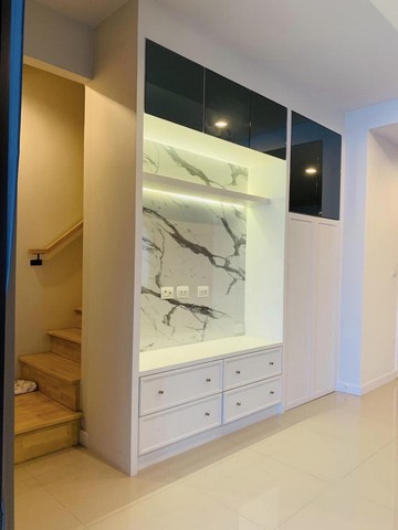 ขายทาวน์โฮม 3 ชั้นหลังมุม โครงการเพล็กซ์บางนา กม 5 ได้วิวสวน ติดถนนบางนา-ตราด แต่งครบพร้อมเข้าอยู่ ใกล้เมกะบางนา ใกล้เซ็นทรัลบางนา