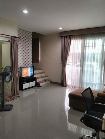 POR3463 ขาย ทาวน์เฮ้าส์ โกลเด้น ทาวน์ 2 บางนา-สวนหลวง Golden Town 2 Bangna-Suanluang โซนหน้าโครงการ ใกล้คลับเฮ้าส์ เดินทางสะดวก