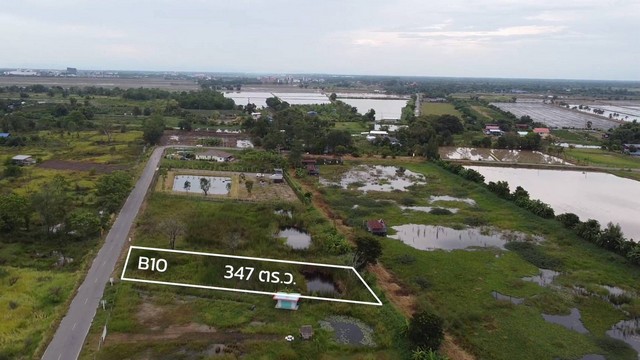 ขาย ที่ดินแบ่งขาย คลอง 15 องครักษ์ นครนายก ใกล้ มองเทรอส์ คาเฟ่ แอนด์ ฟาร์ม องครักษ์ 