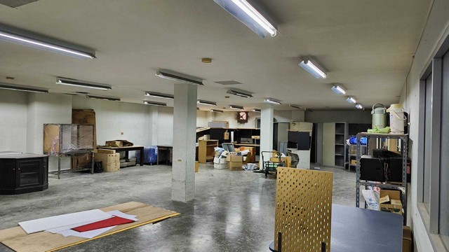 ขาย/เช่า อาคารสำนักงาน+โกดัง 5 ชั้น ซอย รามคำแหง 118 แยก 42-2 ถนน รามคำเเหง แขวงสะพานสูง เขตสะพานสูง,กรุงเทพมหานคร 