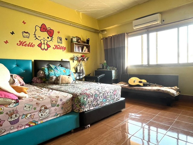 อาคารพาณิชย์ 3.5 ชั้น  ซอย สายไหม 33 /1 ถนนสายไหม  แขวงสายไหม เขตสายไหม กรุงเทพฯ 