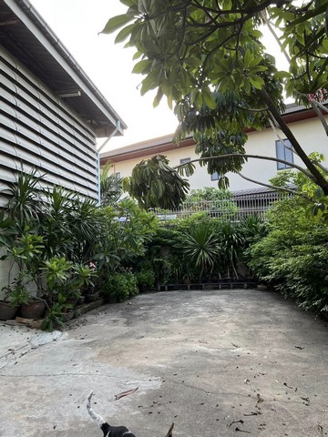 ขายที่ดินพร้อมโกดังและบ้าน 401 ตร.ว. ซอยแบริ่ง 66 ถนนสุขุมวิท 107 ซอยศรีด่าน9 สมุทรปราการ   