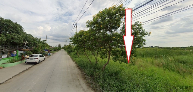 ขายที่ดินสวย ทำเลดี ซอยสุวินทวงศ์ 36 ขนาด 218 ตรว. หน้ากว้าง 16 เมตร เข้าซอยเพียง 250 เมตร  