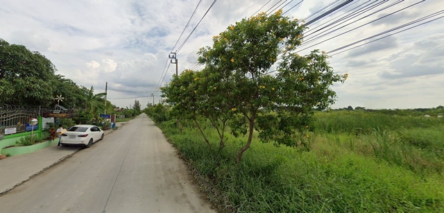 ขายที่ดินสวย ทำเลดี ซอยสุวินทวงศ์ 36 ขนาด 218 ตรว. หน้ากว้าง 16 เมตร เข้าซอยเพียง 250 เมตร  