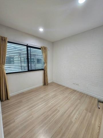 POR3478  ให้เช่า ขาย ทาวน์โฮม บ้านกลางเมือง นวมินทร์ 42 BAAN KLANG MUANG NAWAMIN 42 ตรงข้าม ตลาดอินทรารักษ์  ซอยนวมินทร์ 42 ถนนนวมินทร์
