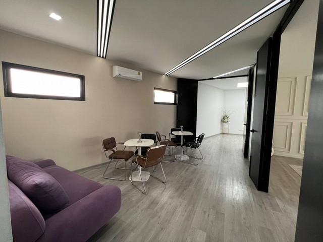 ให้เช่าโฮมออฟฟิศ 3 ชั้น 647 ตร.ม ย่านพระราม 9 อาคารเปล่าไม่มีเฟอร์ ใกล้เดอะไนน์ ใกล้ทางด่วน