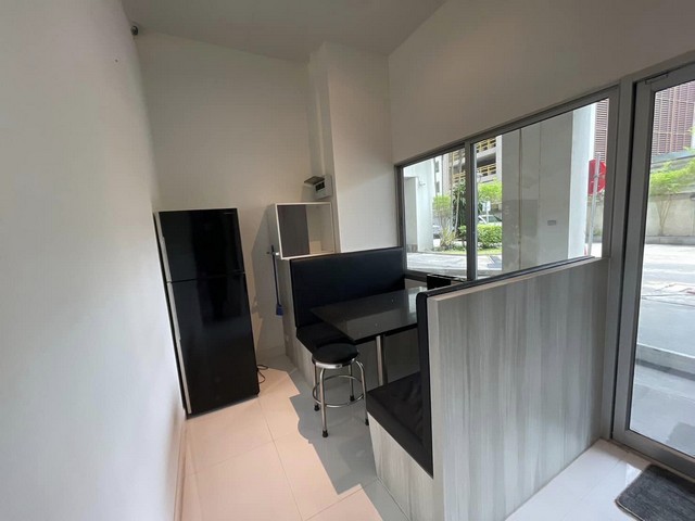 ให้เช่าสำนักงาน 68.85 ตรม. ชั้น 1 อาคารสาธรเฮ้าส์ ติด BTS สุรศักดิ์ (สาทรเหนือ) แต่งสวย พร้อมเฟอร์นิเจอร์ 