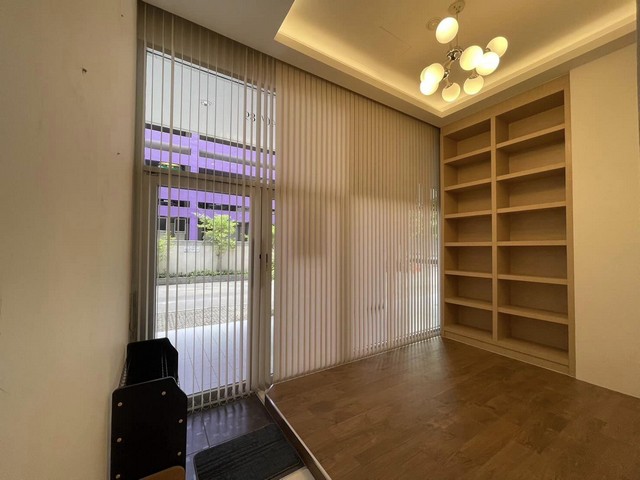 ให้เช่าสำนักงาน 68.85 ตรม. ชั้น 1 อาคารสาธรเฮ้าส์ ติด BTS สุรศักดิ์ (สาทรเหนือ) แต่งสวย พร้อมเฟอร์นิเจอร์ 