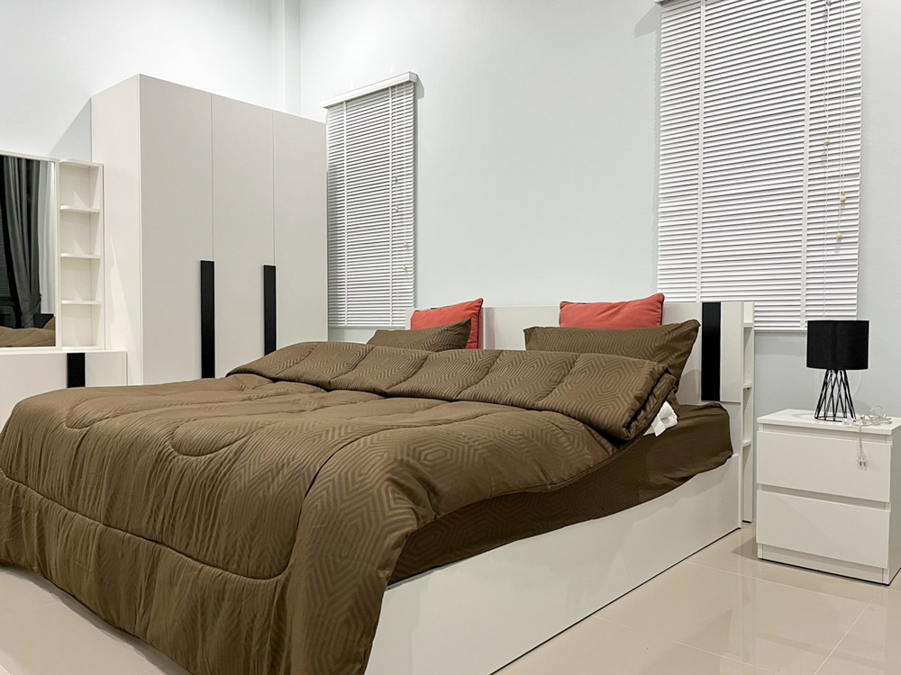 ขายบ้านสร้างใหม่ชั้นเดียวสไตล์โมเดิร์น เนื้อที่กว้างขวางมาก พร้อมเฟอร์นิเจอร์ครบ ปะหลาน พยัคฆภูมิพิสัย