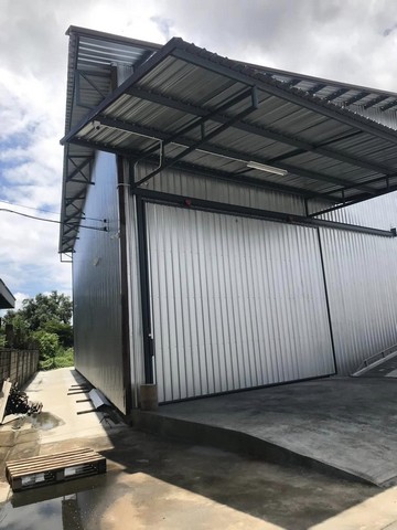 ให้เช่าโกดัง ขนาด 400-800 ตร.ม. เข้าได้ทั้งจากเส้นพระรามสอง บ้านแพ้ว และเศรษฐกิจ1 ถนนบางปลา ได้อย่างสะดวก 