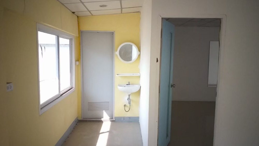 ให้เช่าอาคารพาณิชย์ 2 คูหา  พื้นที่ใช้สอย 400 ตารางเมตร 2 ห้องนอน 4 ห้องน้ำ   ซอยเพิ่มสิน ประชาสงเคราะห์ 45