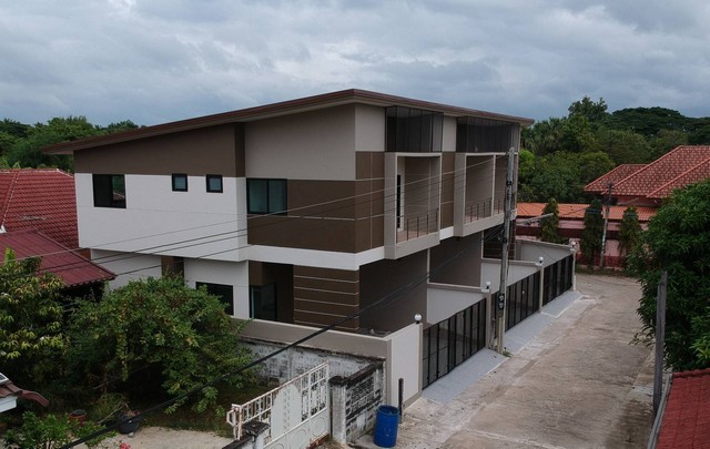 ขาย ทาวน์โฮม 28.4 ตารางวา  ตำบลหนองปลิง อำเภอเมือง จังหวัดนครสวรรค์   ZK214 