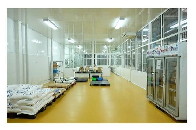 BST542 ขายโรงงานพร้อมกิจการเครื่องดื่มชูกำลัง เนื้อที่ 8 ไร่เศษ ย่านพนัสนิคม ชลบุรี พร้อมดำเนินกิจการทันที