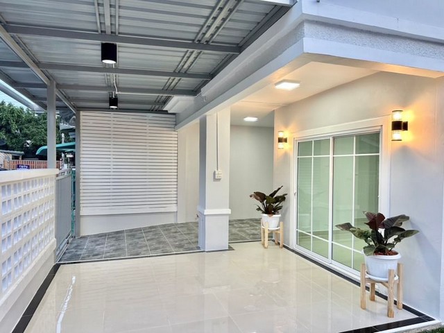 หมู่บ้านพฤกษา 14Aซอย 5 ซอยวัดลาดปลาดุก บางบัวทอง ใกล้เซ็นทรัลเวสต์เกตรถไฟฟ้าสายสีม่วง ตลาดบางใหญ่ ใกล้บิ๊กซีโลตัส แม็คโคร