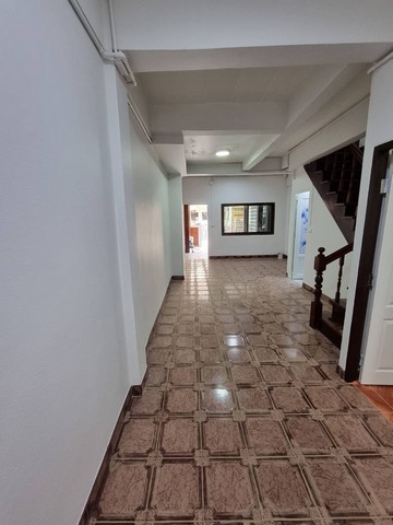 ขาย ทาวน์เฮ้าส์ พงษ์ศิริชัย4  เพชรเกษม81 บ้านรีโนเวทพร้อมอยู่  1.69 ล้านบาท 
