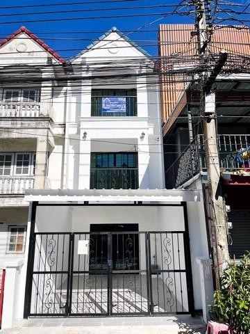 POR3489 ขาย ทาวน์โฮม  ชลดดา ซอยสายไหม 34 รีโนเวทเปลี่ยนโฉมใหม่ ใกล้ตลาดเอซีสายไหม เขตสายไหม
