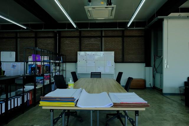 C4056 ขายโรงงานเนื้อที่ 11 ไร่ มีใบอนุญาตประกอบกิจการโรงงาน ในนิคมเกตุเวย์ แปลงยาว ฉะเชิงเทรา